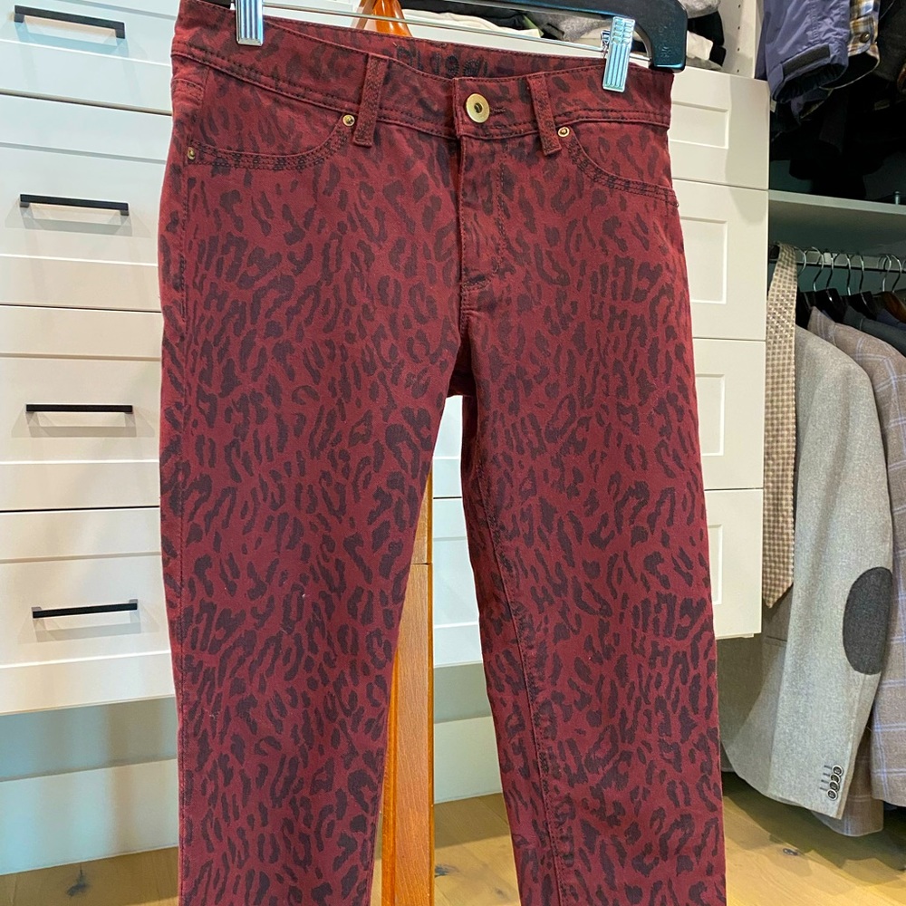 Emma stretch comfort jeans,leopard print design